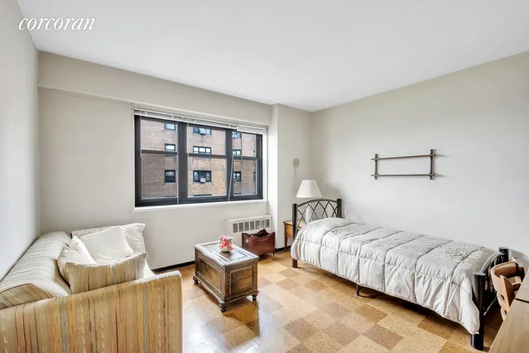 New York City Real Estate | View 33-55 14th Street, 11A | room 4 | View 5