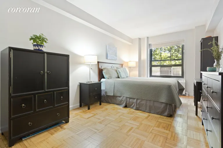 New York City Real Estate | View 365 Clinton Avenue, 4H | room 4 | View 5