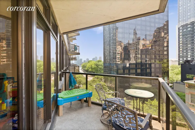New York City Real Estate | View 100 United Nations Plaza, 8E | Private, south-facing balcony | View 7