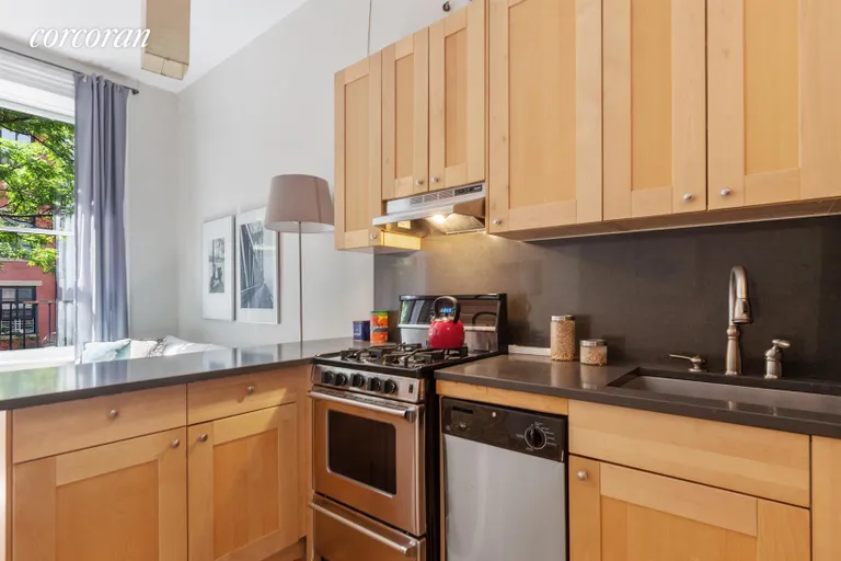 New York City Real Estate | View 179 Columbia Heights, 21 | Kitchen | View 4