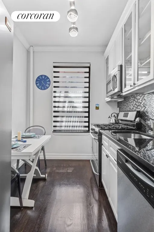 New York City Real Estate | View 166 East 92Nd Street, 3F | room 4 | View 5