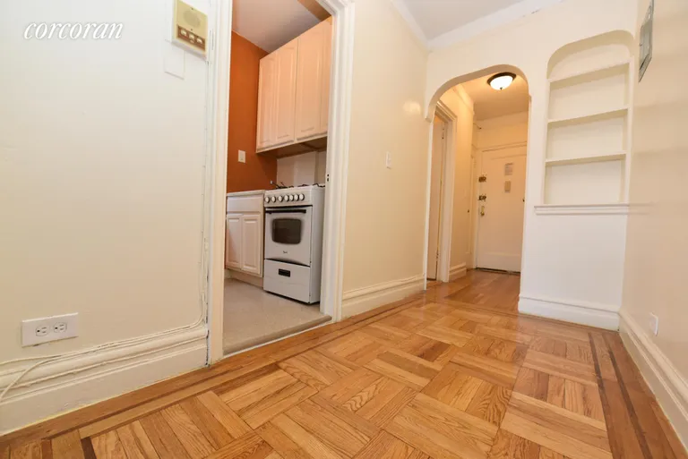 New York City Real Estate | View 3000 Valentine Avenue, 5D | room 6 | View 7