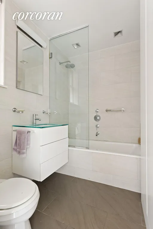 New York City Real Estate | View 164 West 79th Street, 5B | Master Bath | View 8