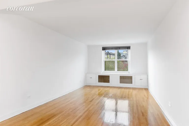 New York City Real Estate | View 185 West Houston Street, 4H | Living Room | View 9