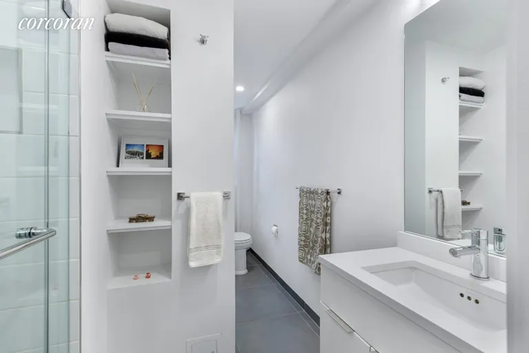 New York City Real Estate | View 70 REMSEN STREET, 1G | Bathroom | View 6