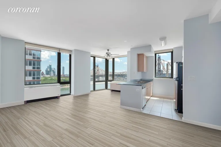 New York City Real Estate | View 455 Main Street, 16K | room 1 | View 2