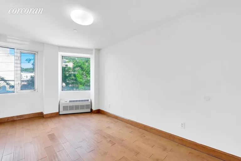 New York City Real Estate | View 26-20 21st Street, 2A | room 3 | View 4