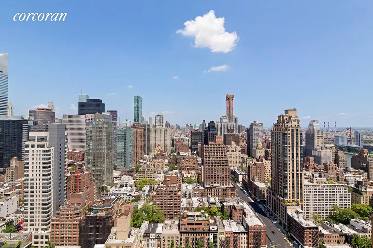 New York City Real Estate | View 100 United Nations Plaza, 37E | Unending skyline views to the north | View 8
