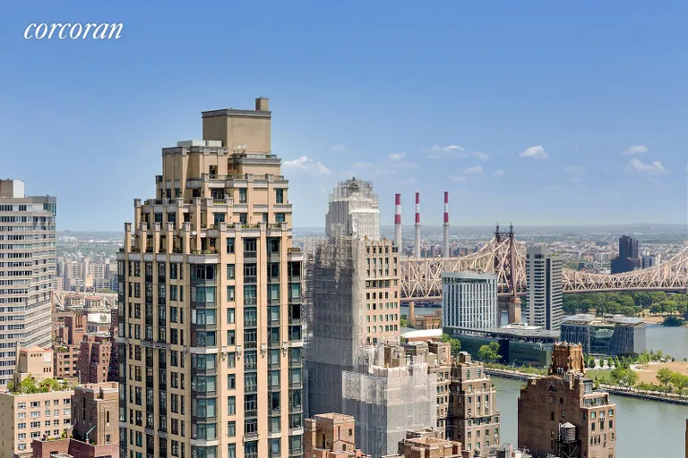 New York City Real Estate | View 100 United Nations Plaza, 37E | East River and Queensboro bridge views | View 10