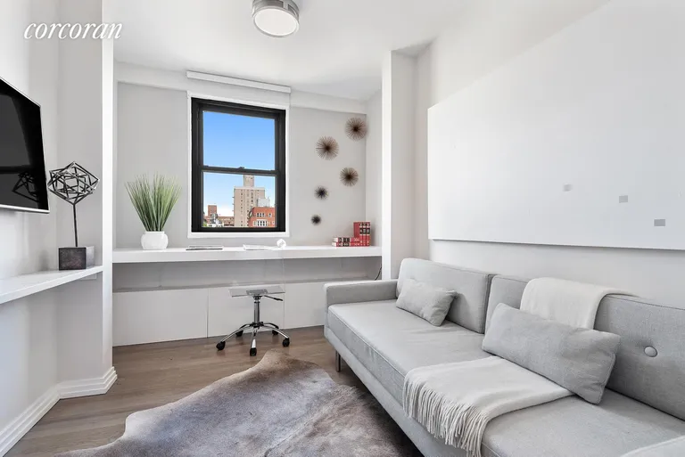 New York City Real Estate | View 315 East 72Nd Street, 20GH | room 7 | View 8