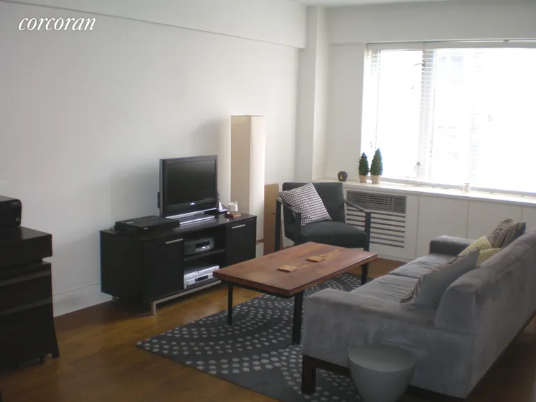 New York City Real Estate | View 211 East 51st Street, 8D | 1 Bed, 1 Bath | View 1