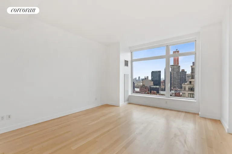 New York City Real Estate | View 400 East 67th Street, 24A | Master bedroom | View 8