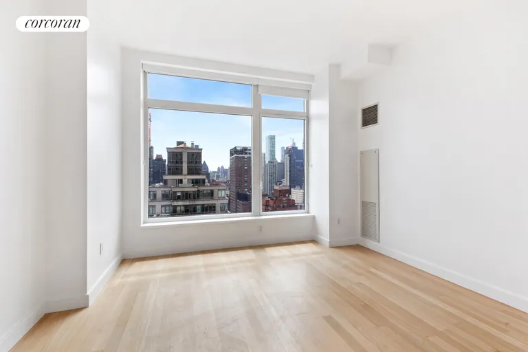 New York City Real Estate | View 400 East 67th Street, 24A | Third bedroom | View 13