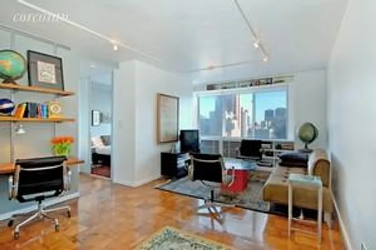 New York City Real Estate | View 330 Third Avenue, 18C | 1 Bath | View 1