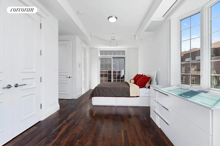 New York City Real Estate | View 218 Greene Avenue | room 3 | View 4