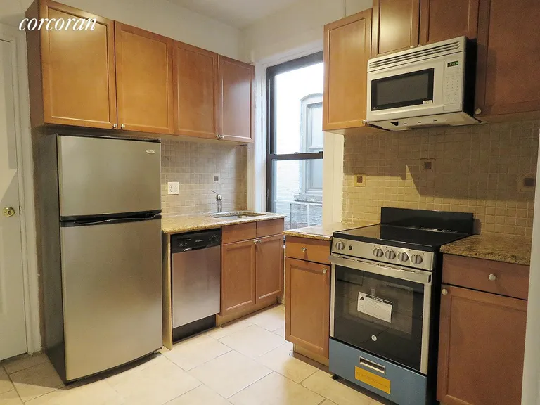 New York City Real Estate | View 414 East 89th Street, 5-R | room 4 | View 5