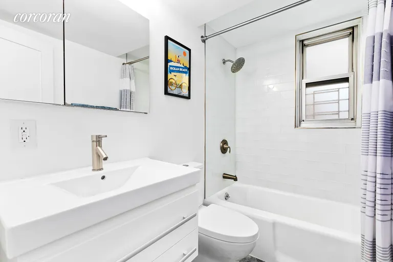 New York City Real Estate | View 205 Third Avenue, 18M | room 6 | View 7