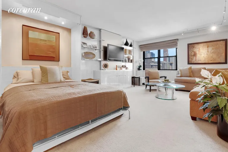 New York City Real Estate | View 301 East 69th Street, 18F | room 1 | View 2
