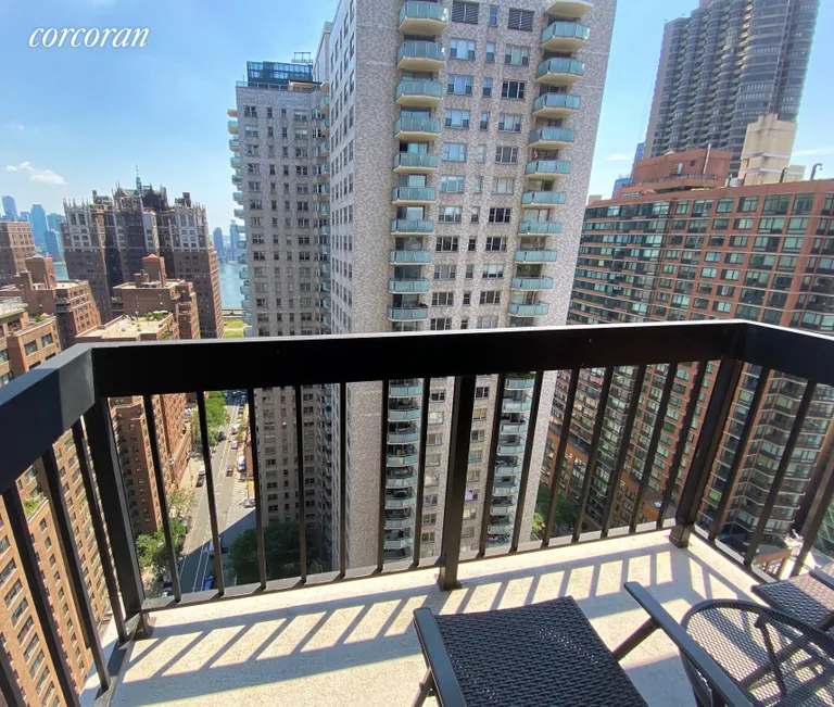 New York City Real Estate | View 250 East 40th Street, 26E | room 6 | View 7