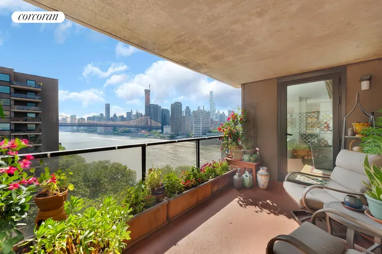 New York City Real Estate | View 531 Main Street, 1127 | your own 132 sq ft balcony, VIEWS for miles. | View 3