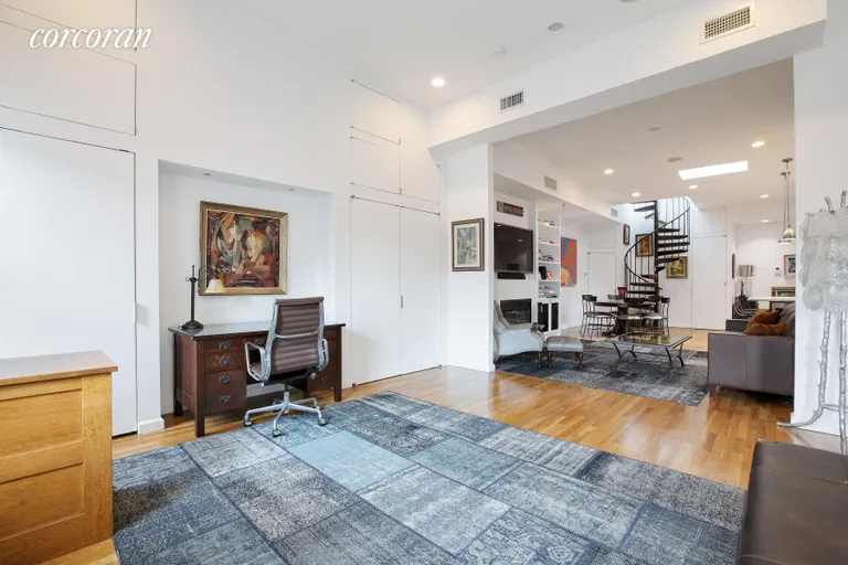 New York City Real Estate | View 240 East Houston Street, 5D | room 1 | View 2