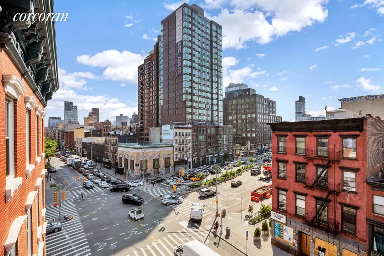 New York City Real Estate | View 240 East Houston Street, 5D | room 9 | View 10