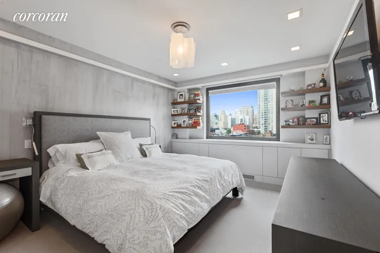 New York City Real Estate | View 180 East End Avenue, 11A | room 6 | View 7