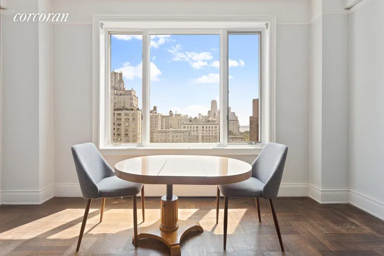New York City Real Estate | View 90 Riverside Drive, 15E | room 4 | View 5
