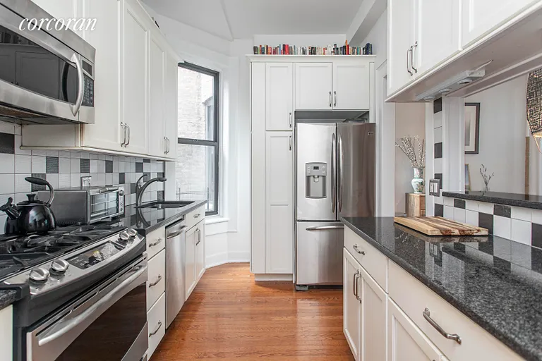 New York City Real Estate | View 235 West 108th Street, 54 | room 5 | View 6