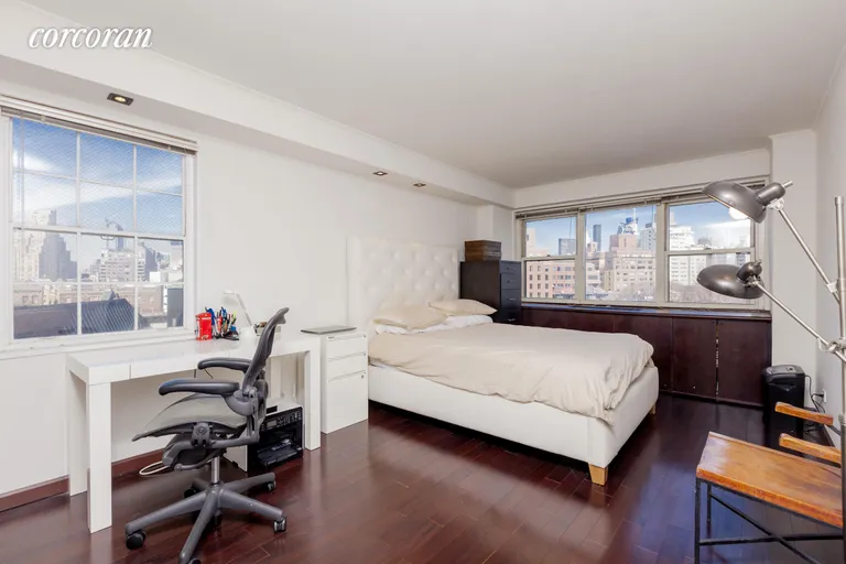 New York City Real Estate | View 15 CHARLES STREET, 9E | room 3 | View 4