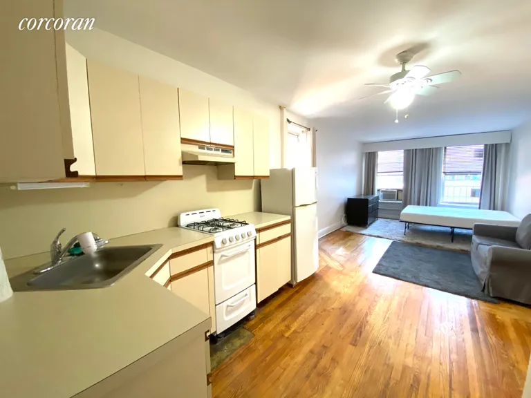 New York City Real Estate | View 215 East 29th Street, 53 | room 2 | View 3