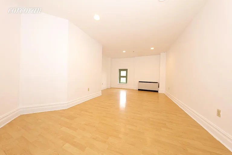 New York City Real Estate | View 19-19 24th Avenue, L412 | room 10 | View 11