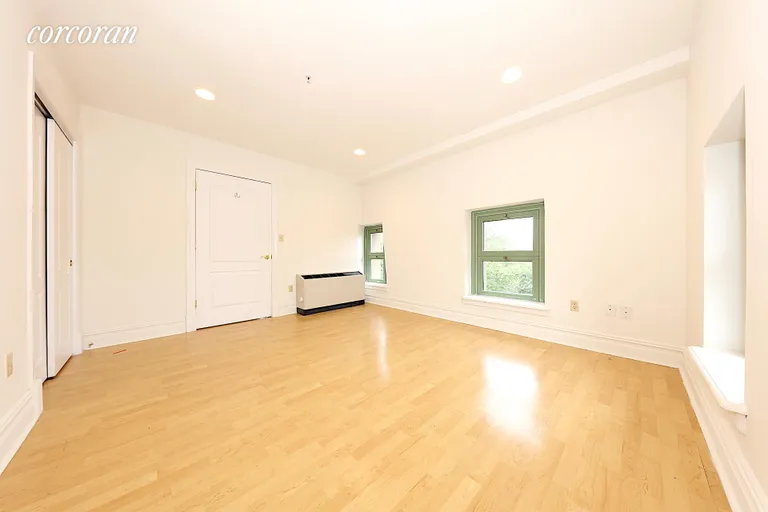 New York City Real Estate | View 19-19 24th Avenue, L412 | room 9 | View 10