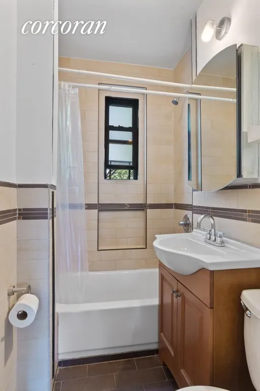 New York City Real Estate | View 21-57 33rd Street, 3E | room 2 | View 3