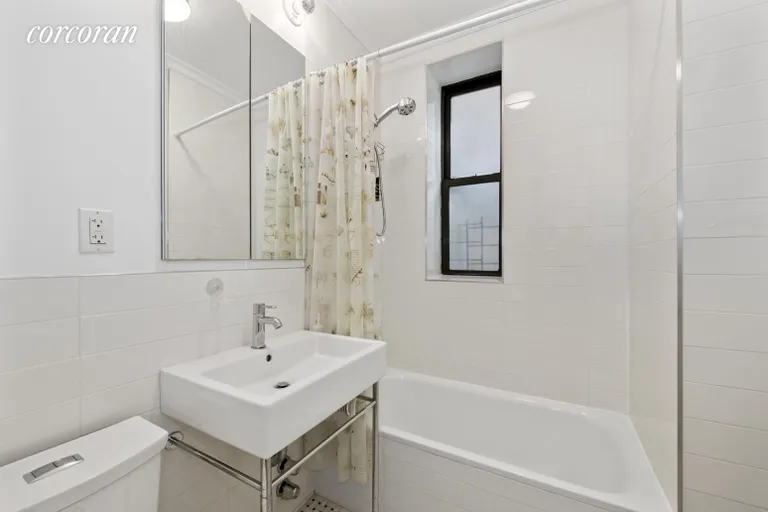 New York City Real Estate | View 24-75 38th Street, A10 | room 4 | View 5