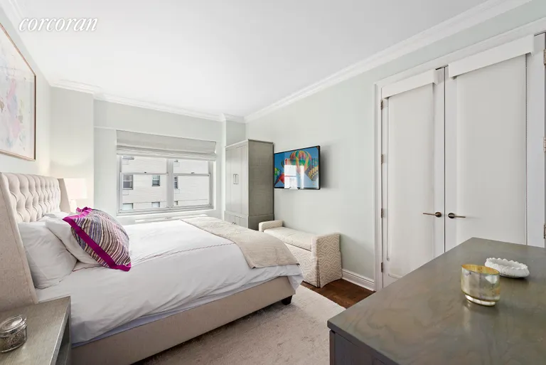 New York City Real Estate | View 2 Fifth Avenue, 12C | room 4 | View 5