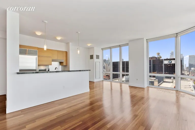 New York City Real Estate | View 10 West End Avenue, 28C | room 1 | View 2