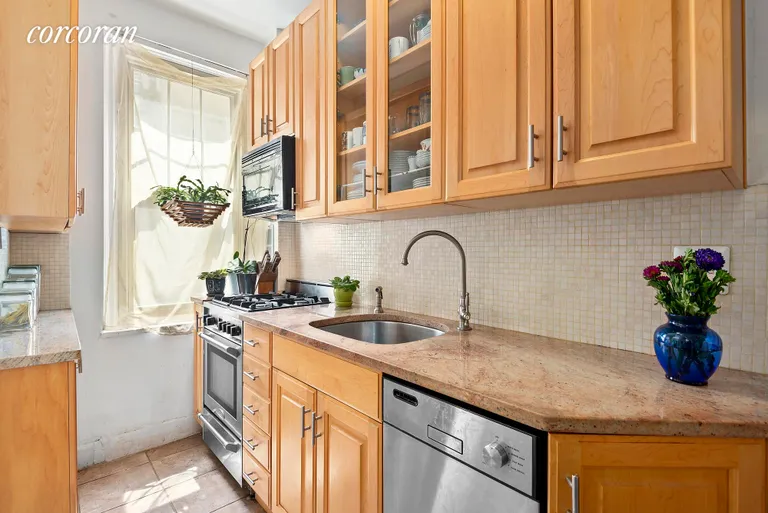 New York City Real Estate | View 209 Lincoln Place, 2C | Efficient, well-planned sunny kitchen. | View 4