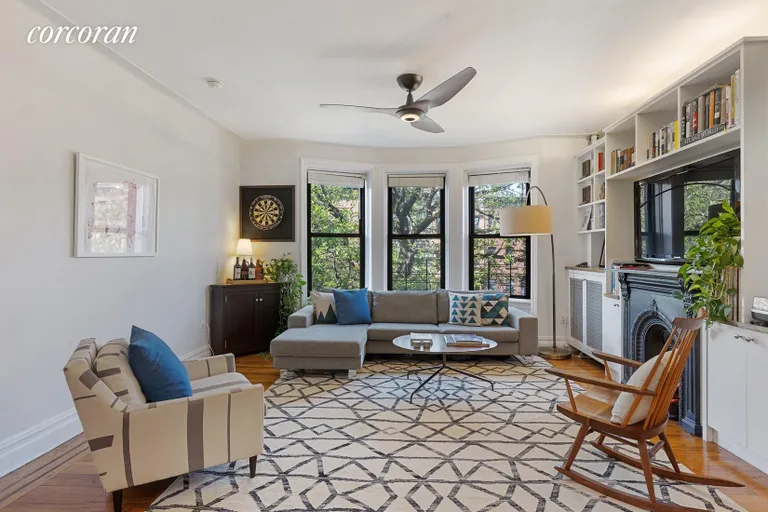 New York City Real Estate | View 74 2nd Place, 3A | 3 Beds, 2 Baths | View 1