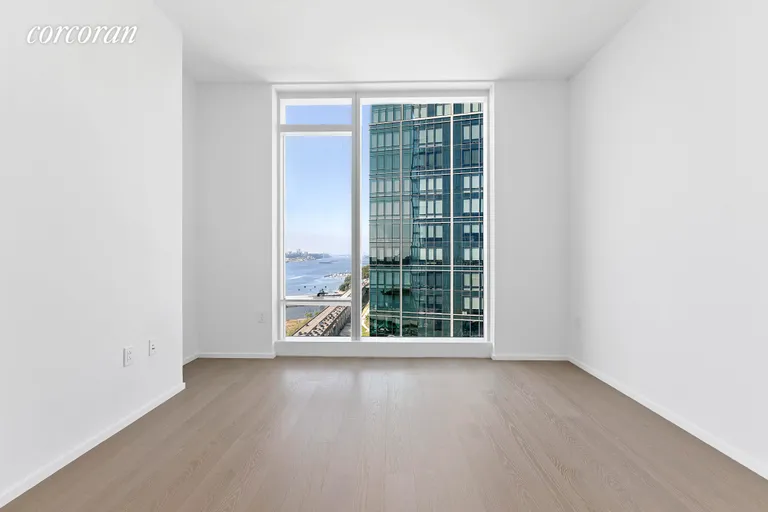 New York City Real Estate | View 30 Riverside Boulevard, 25B | room 3 | View 4