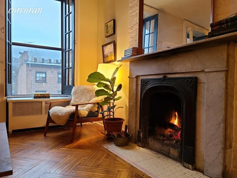 New York City Real Estate | View 30 Remsen Street, 3b | room 1 | View 2