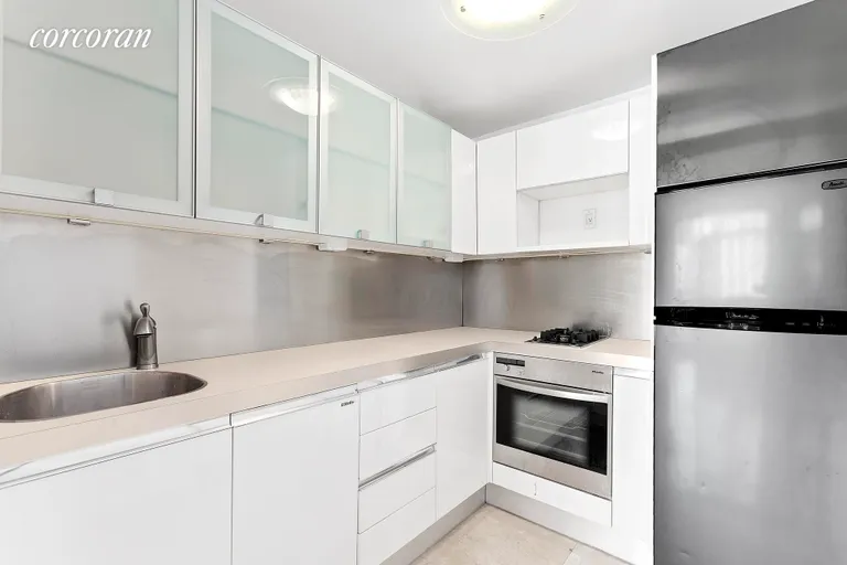 New York City Real Estate | View 145 East 48th Street, 30A | room 2 | View 3