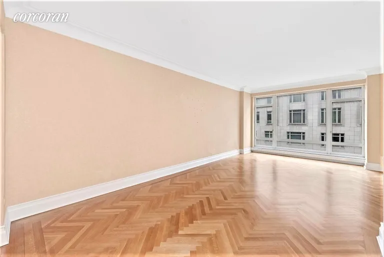 New York City Real Estate | View 15 Central Park West, 16H | Living Room | View 4