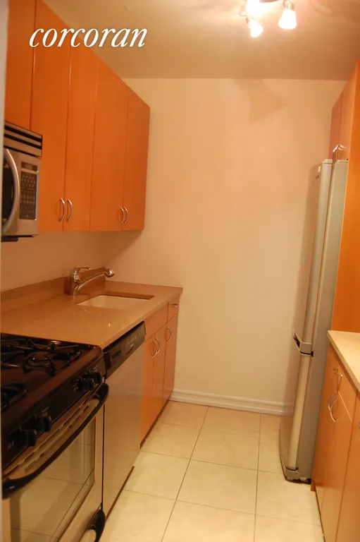 New York City Real Estate | View 392 Central Park West, 3U | room 1 | View 2