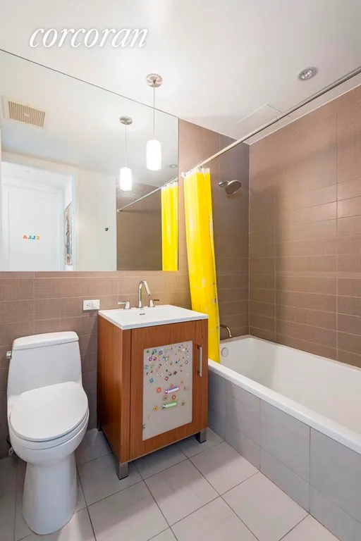 New York City Real Estate | View 125 North 10th Street, S5E | Second Bath with Deep Soaking Tub | View 7