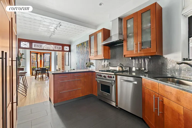 New York City Real Estate | View 707 Carroll Street, 1L | room 1 | View 2