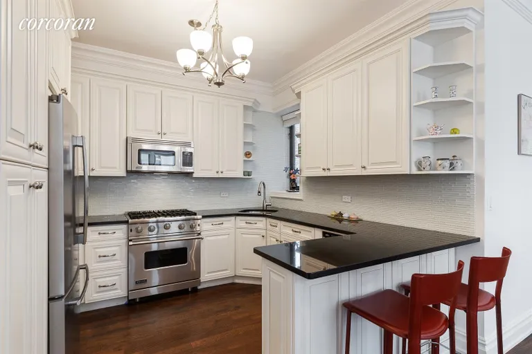 New York City Real Estate | View 314 West 100th Street, 36 | Kitchen | View 3