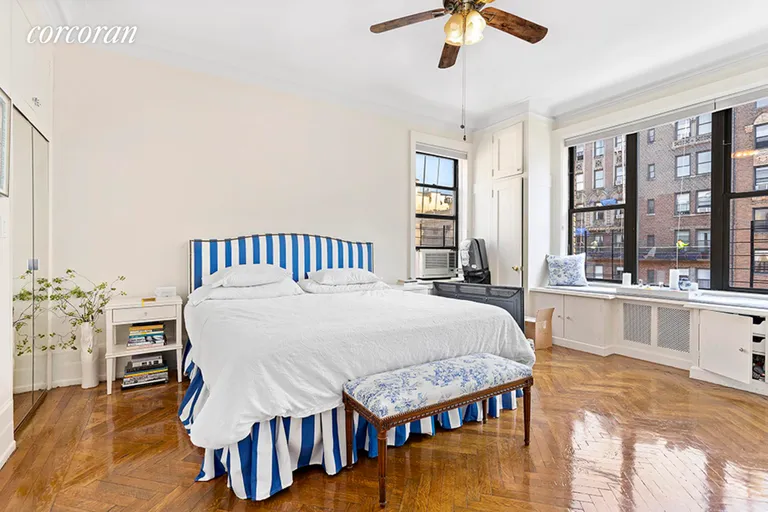 New York City Real Estate | View 140 West 79th Street, 7A | room 4 | View 5