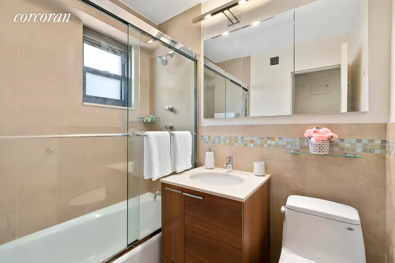 New York City Real Estate | View 301 East 64th Street, 16A | room 6 | View 7
