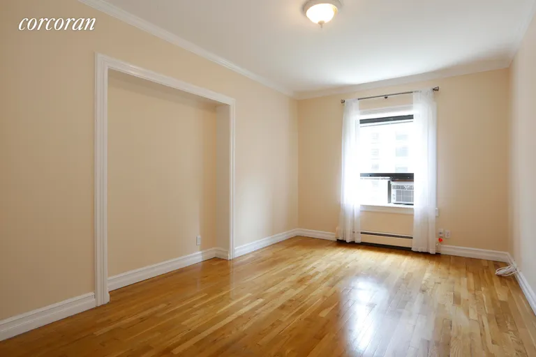 New York City Real Estate | View 250 West 88th Street, 706 | room 4 | View 5